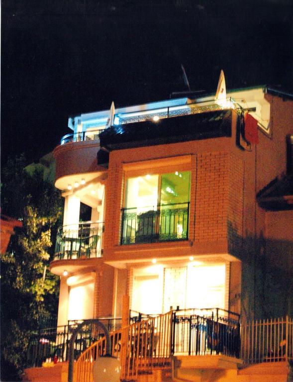 Rooms And Apartaments De Niro Търпейца Екстериор снимка