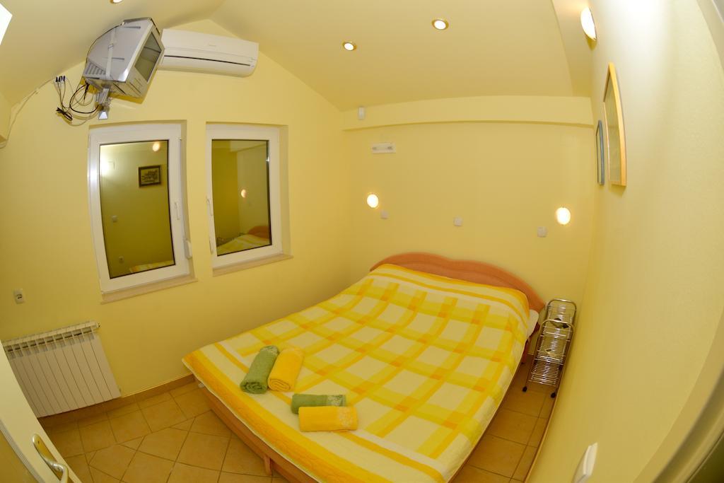 Rooms And Apartaments De Niro Търпейца Стая снимка