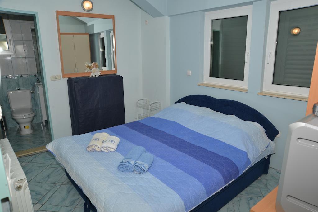 Rooms And Apartaments De Niro Търпейца Стая снимка